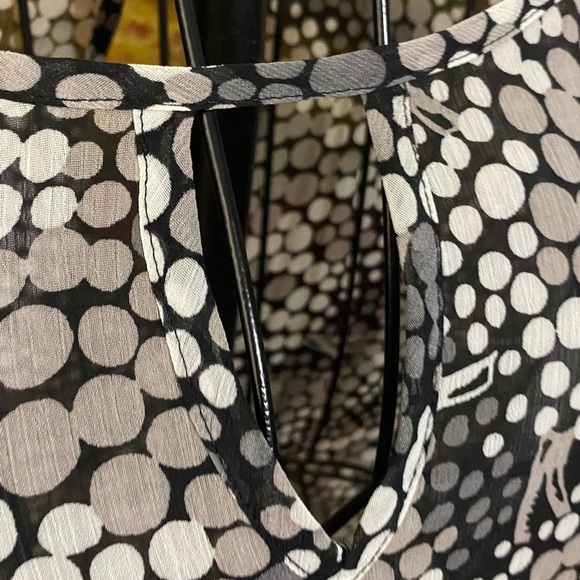 Banana Republic size medium - Picture 2 of 6